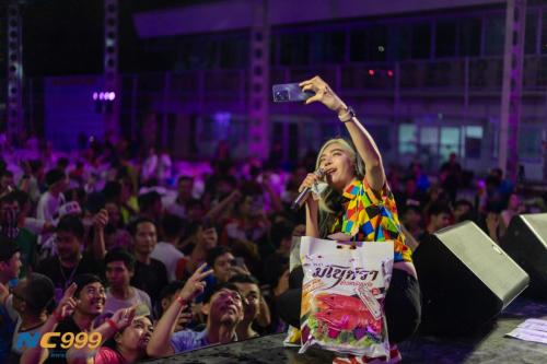 งานกินเลี้ยง@UDTrucks 2023